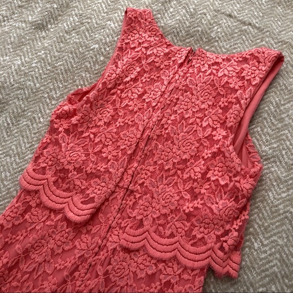 Coral lace bodycon dress - Picture 4 of 6